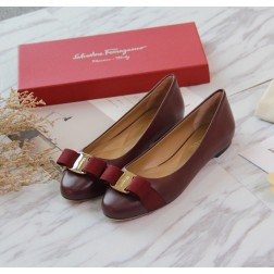 FERRAGAMO 페레가모 바라 보우 발레 플랫 01N917 718314