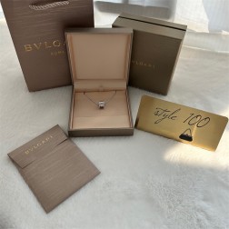 불가리 목걸이 9781