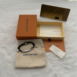 루이비통 팔찌 9779